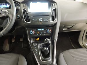 Ford Focus Berlina Titanium 1.0 EcoBoost 92 kW - Foto 12