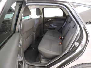 Ford Focus Berlina Titanium 1.0 EcoBoost 92 kW - Foto 10