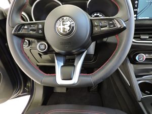Alfa Romeo Stelvio 2.2 Diesel 118 kW - Foto 11