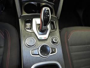 Alfa Romeo Stelvio 2.2 Diesel 118 kW - Foto 12