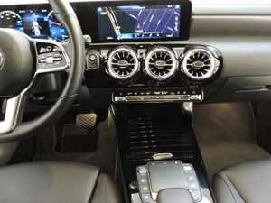 Mercedes CLA 250 e Coupé - Foto 16
