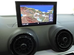 Audi Q2 design edition 1.4 TFSI CoD 110 kW - Foto 9