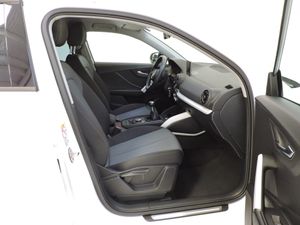Audi Q2 design edition 1.4 TFSI CoD 110 kW - Foto 12