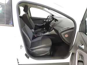 Ford Focus Berlina Trend 1.0 EcoBoost  Auto-Start-Stop 100 CV - Foto 11