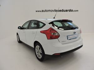 Ford Focus Berlina Trend 1.0 EcoBoost  Auto-Start-Stop 100 CV - Foto 6