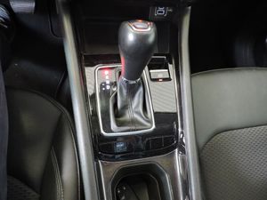 Jeep Compass Limited 1.3 Turbo 110 kW - Foto 12