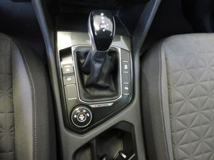 Volkswagen Tiguan Life 2.0 TDI 150 CV DSG 4MOTION - Foto 14