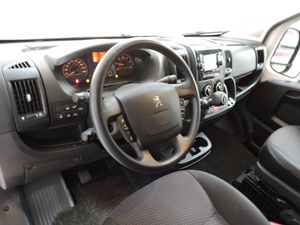 Peugeot Boxer FURGON 330 L1H1 2.2 BLUEHDI 120CV S&S - Foto 7
