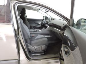 Peugeot 3008 Active BlueHDi 130 S&S EAT8 Business - Foto 14