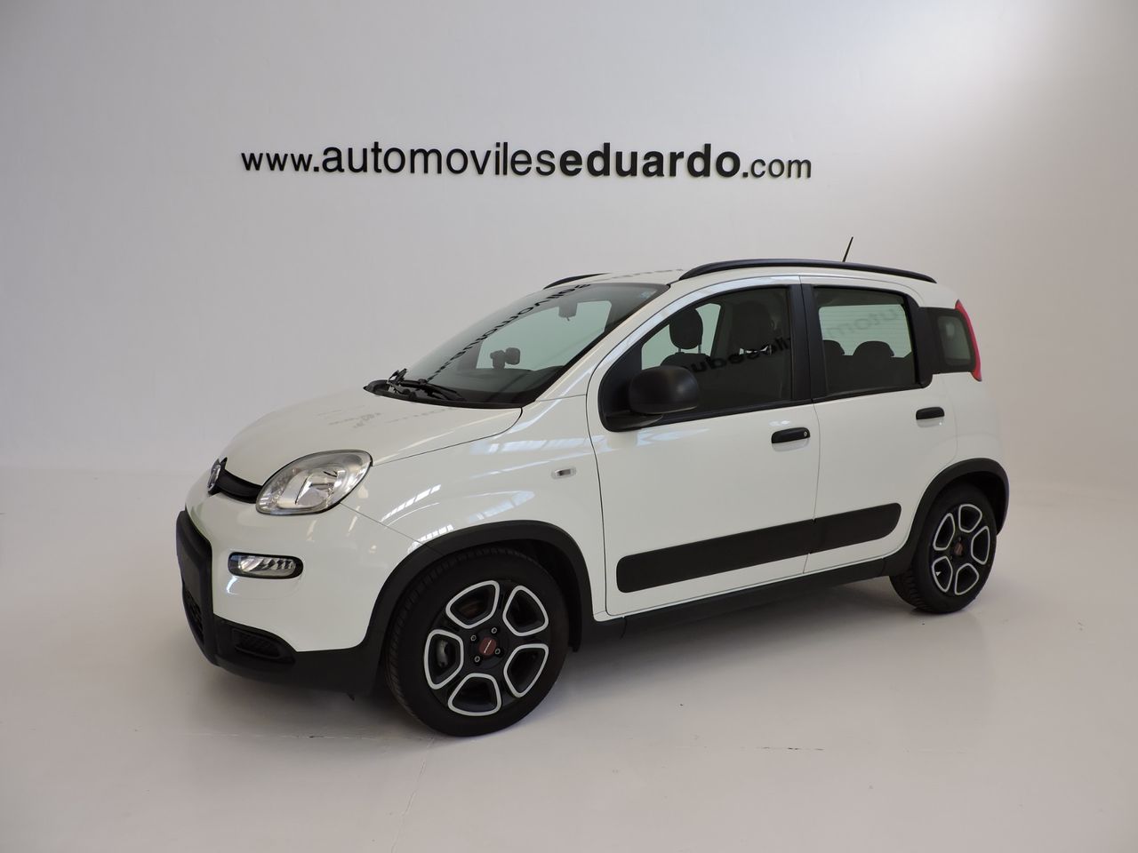 Fiat Panda 1.0 Hybrid 51 kW 69cv S&S CITY LIFE - Foto 1