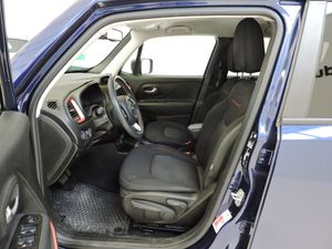 Jeep Renegade 4xe Trailhawk 176 kW 240CV AUTO. - Foto 12