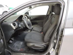 Citroën C-Elysée BlueHDi 100 Seduction - Foto 9