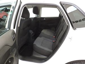 Citroën C4 BlueHDi 100 Feel Edition - Foto 15
