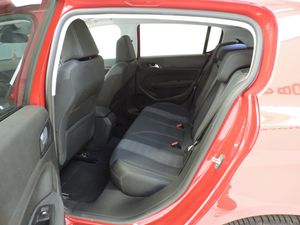 Peugeot 308 5p Allure 1.6 BlueHDi 100 - Foto 10