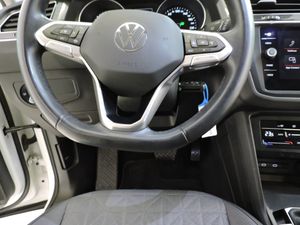 Volkswagen Tiguan Life 2.0 TDI 110 kW 4MOTION - Foto 11