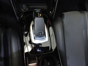 Peugeot 2008 GT BlueHDi 130 EAT8 - Foto 14