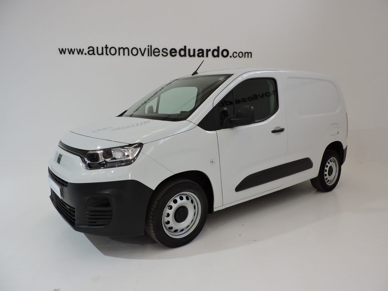 Fiat Doblò DOBLO Furgón 1.5 BlueHDi 100 1000kg L1H1 - Foto 1