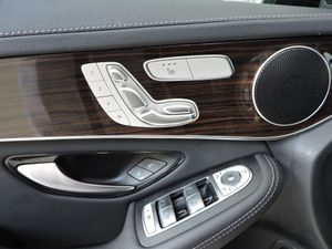 Mercedes GLC 300 e 4MATIC BUSINESS LINE - Foto 15