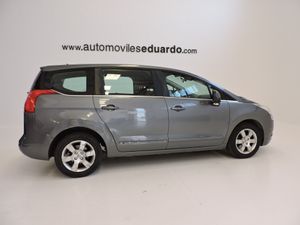 Peugeot 5008 Premium 1.6 HDi 112 FAP 7 plz - Foto 8