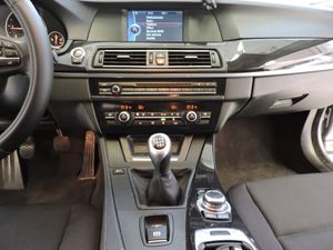 BMW Serie 5 520d - Foto 11