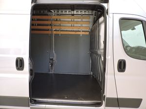 Citroën Jumper 35 L3H3 2.2 BLUEHDI 165 S&S CLUB 4P - Foto 15