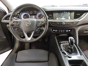 Opel Insignia Sports Tourer Business Edition 1.5D 90 kW 122cv - Foto 9