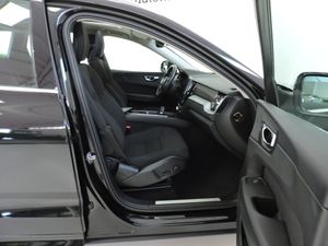 Volvo XC60 Momentum Pro B4 Diesel Aut. - Foto 11