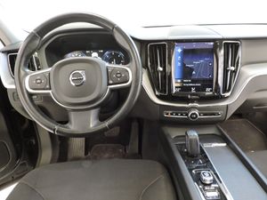 Volvo XC60 Momentum Pro B4 Diesel Aut. - Foto 9