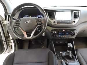 Hyundai Tucson 1.6 GDi 96 kW (131 CV) 4x2 BlueDrive Tecno - Foto 9