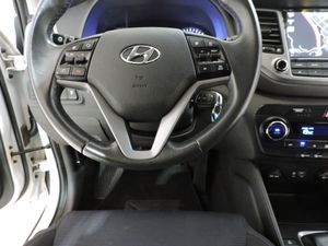 Hyundai Tucson 1.6 GDi 96 kW (131 CV) 4x2 BlueDrive Tecno - Foto 13
