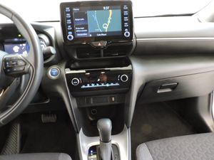 Toyota Yaris Cross Hybrid 120H Business Plus - Foto 17