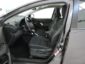 Toyota Yaris 5p 120H Active Tech HYBRID BUSINESS MY20 - Foto 16