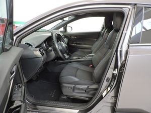 Toyota C-HR 125H Active 1.8H (122CV) E-CVT TREND - Foto 16