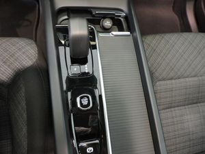 Volvo XC60 Core B4 Diesel - Foto 14