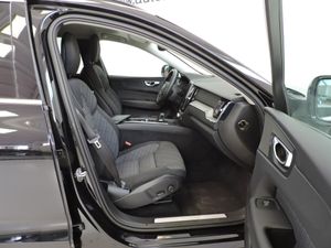 Volvo XC60 Core B4 Diesel - Foto 11
