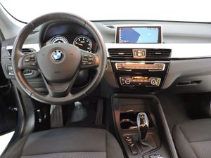 BMW X1 sDrive18d Aut. - Foto 9