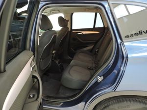 BMW X1 sDrive18d Aut. - Foto 12