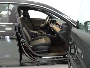 Mercedes CLA CLA SHOOTING BRAKE 180D - Foto 11