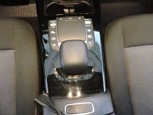 Mercedes CLA CLA SHOOTING BRAKE 180D - Foto 14