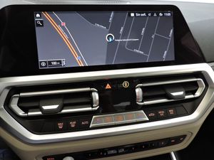 BMW Serie 3 320e Berlina - Foto 17