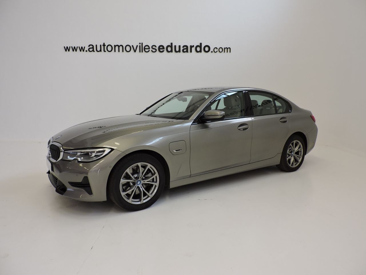BMW Serie 3 320e Berlina - Foto 1