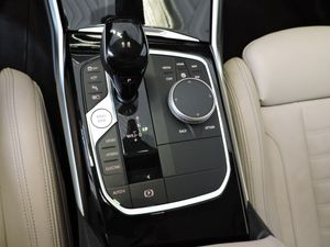 BMW Serie 3 320e Berlina - Foto 14