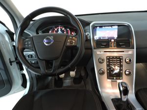 Volvo XC60 D3 Kinetic - Foto 9