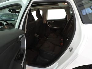 Volvo XC60 D3 Kinetic - Foto 12