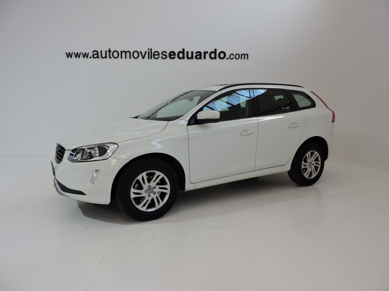Volvo XC60 D3 Kinetic - Foto 1