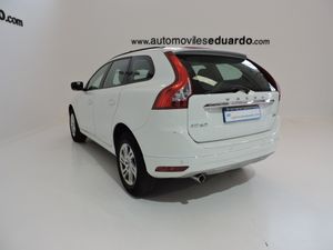 Volvo XC60 D3 Kinetic - Foto 8