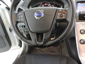 Volvo XC60 D3 Kinetic - Foto 13