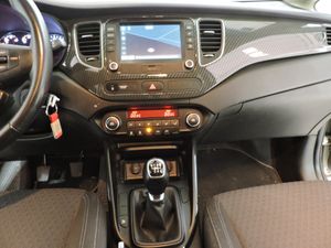 Kia Carens 1.6 GDi 99 kW 135cv Drive - Foto 13