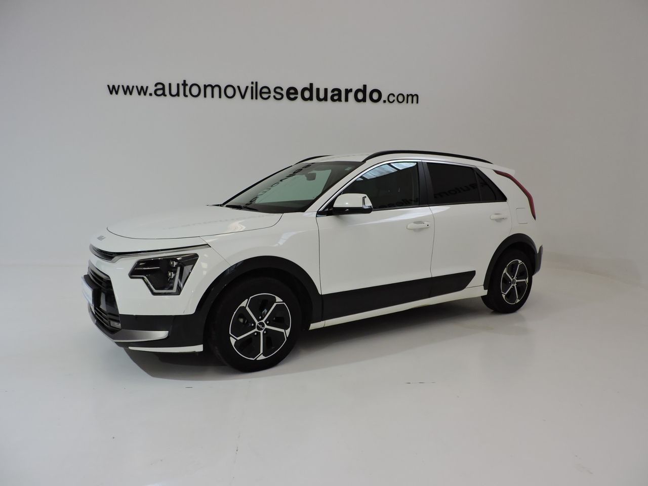 Kia Niro 1.6 HEV Drive 105cv - Foto 1