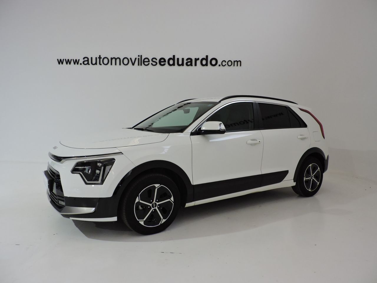 Kia Niro 1.6 HEV Drive 105cv - Foto 1